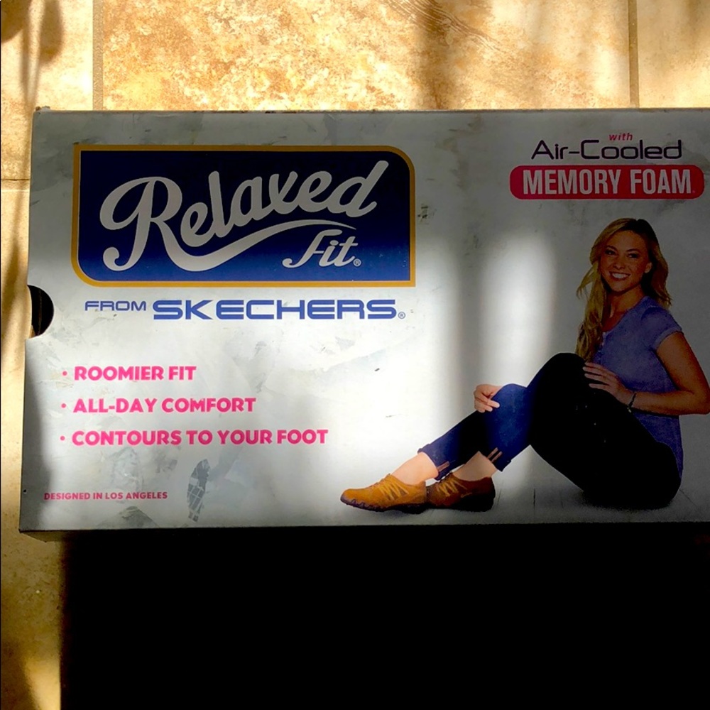 Sketcher memory foam sneakers